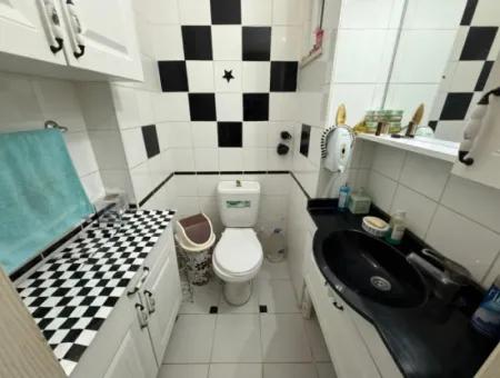 3 1 160M2 Closed Kitchen Flat For Sale In Ortaca Center.