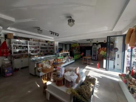 200 M2 Cookie And Herbalist Shop In Muğla Dalyan Center For Sublease