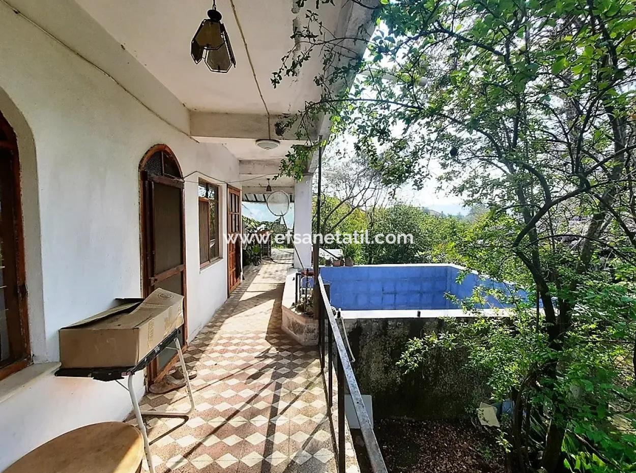 Köyceğiz Toparlarda 1532 M2 Arsada 2 Katlı Ev Ve Eski Köy Evi Satılık