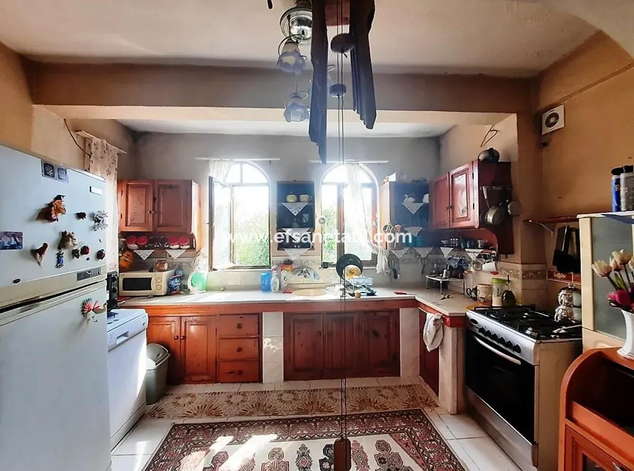 Köyceğiz Toparlarda 1532 M2 Arsada 2 Katlı Ev Ve Eski Köy Evi Satılık