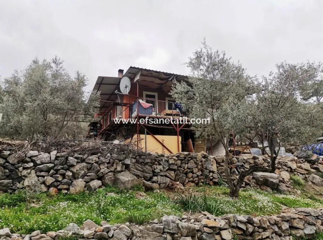 Fethiye Göcek Taşbaşında Satılık Doğa İçinde Müstakil Köy Evi