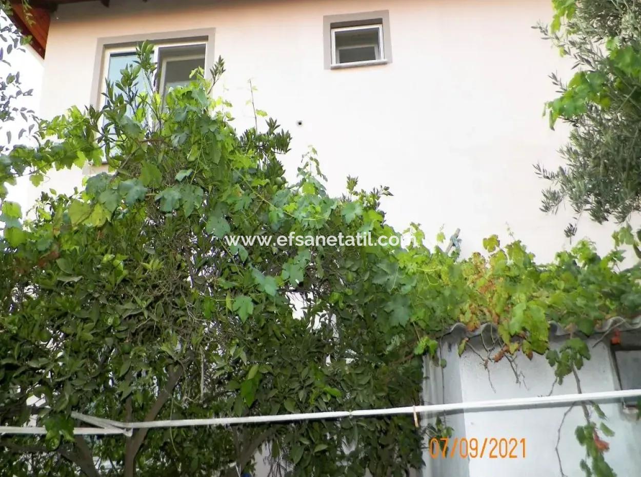 Muğla Ortaca Merkezde 2 Katlı Müstakil Ev Satılık