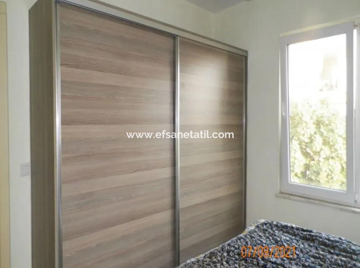 Muğla Ortaca Merkezde 2 Katlı Müstakil Ev Satılık