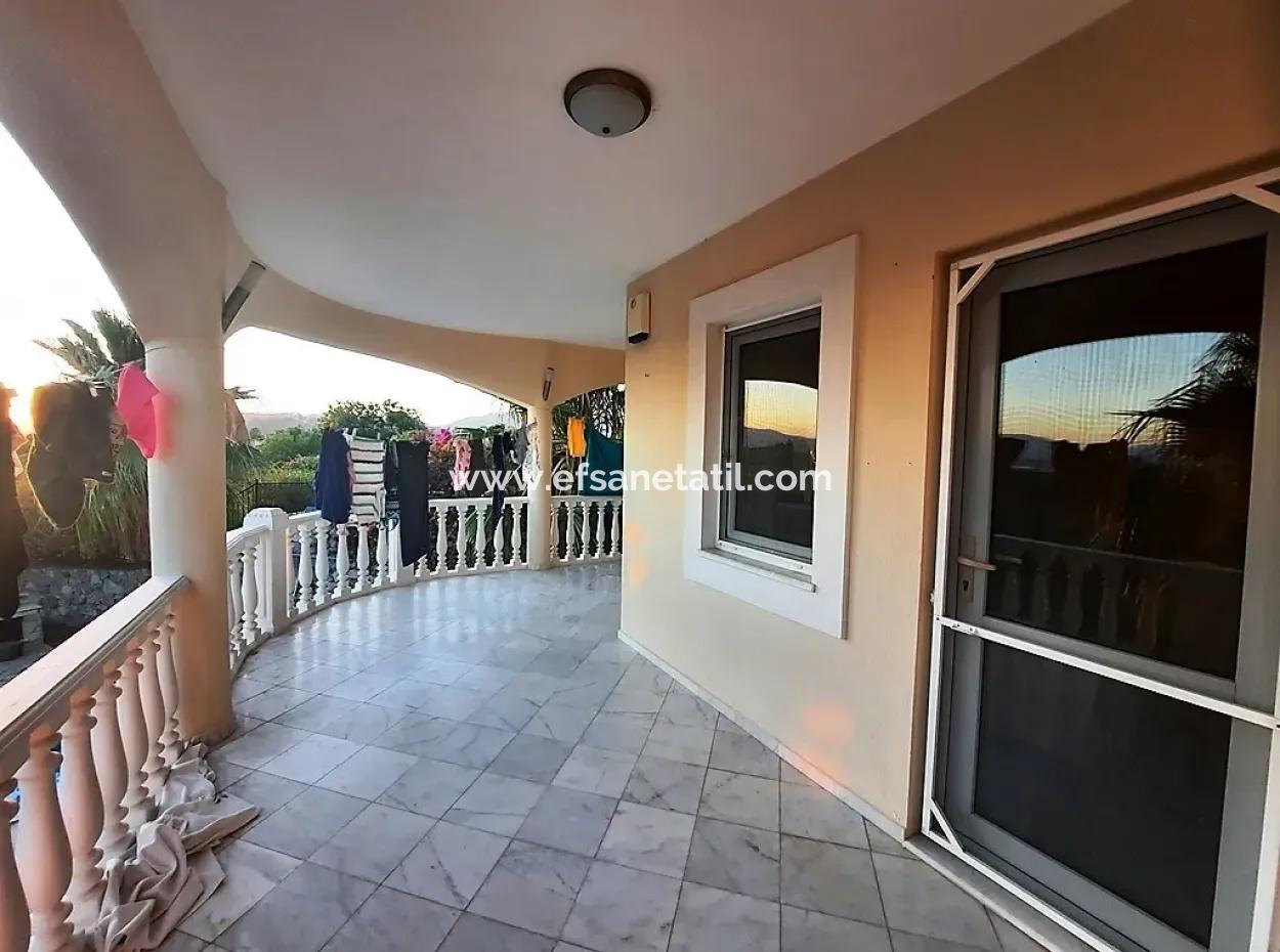 Dalaman Gürköyde Satılık Ful Doğa Manzaralı Yüzme Havuzlu Müstakil Villa