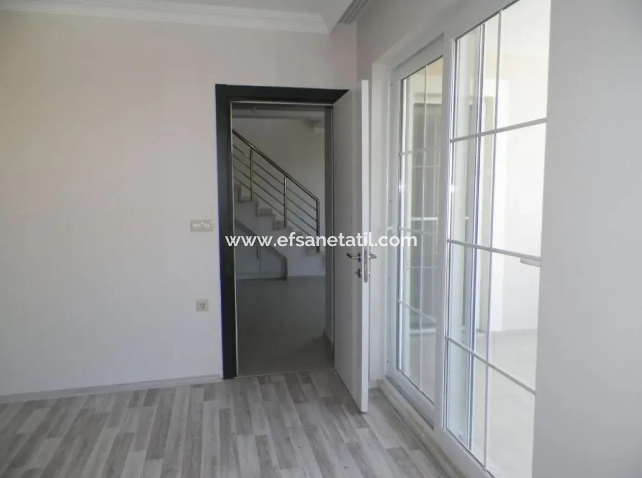 Muğla Dalaman Merkezde 2+1 Çatı Dubleks Daire Satılık