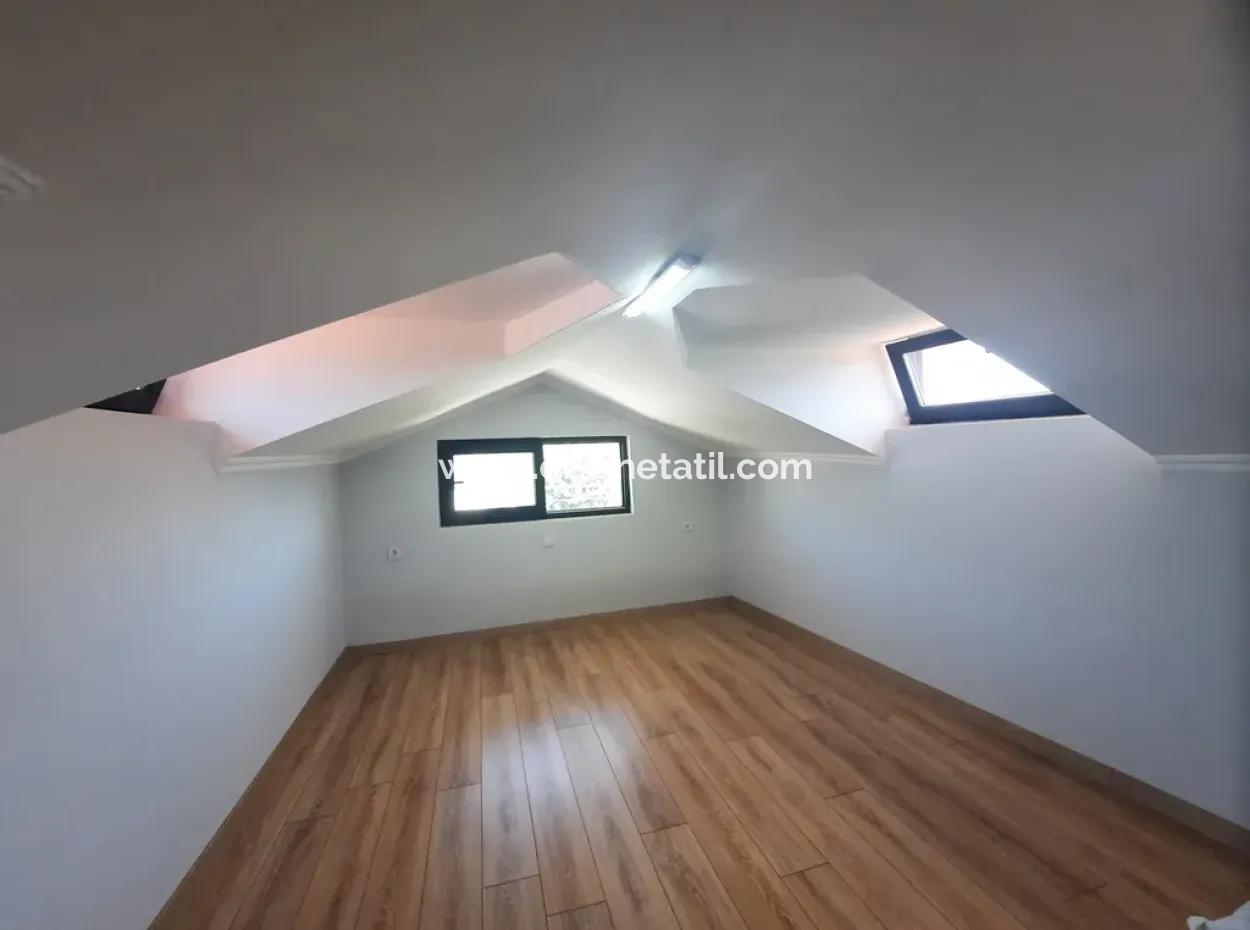 Muğla Dalyanda 520 M2 Arsada 230 M2 5+1 Ultra Lüks Villa Satılık