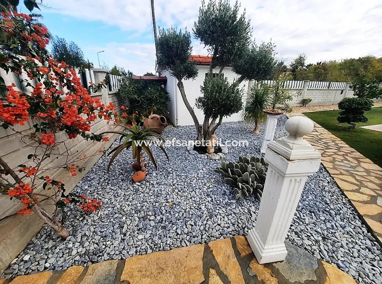 Muğla Dalyanda 845 M2 Arsada 6+2 Yüzme Havuzlu 2 Villa Satılık