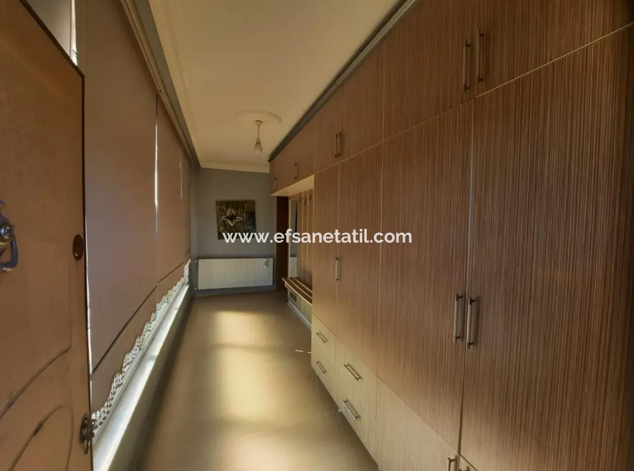 Muğla Ortaca Güzelyurtta Kiralık Eşyalı Bakımlı Ve Bahçeli 130 M2 2+1 Daire