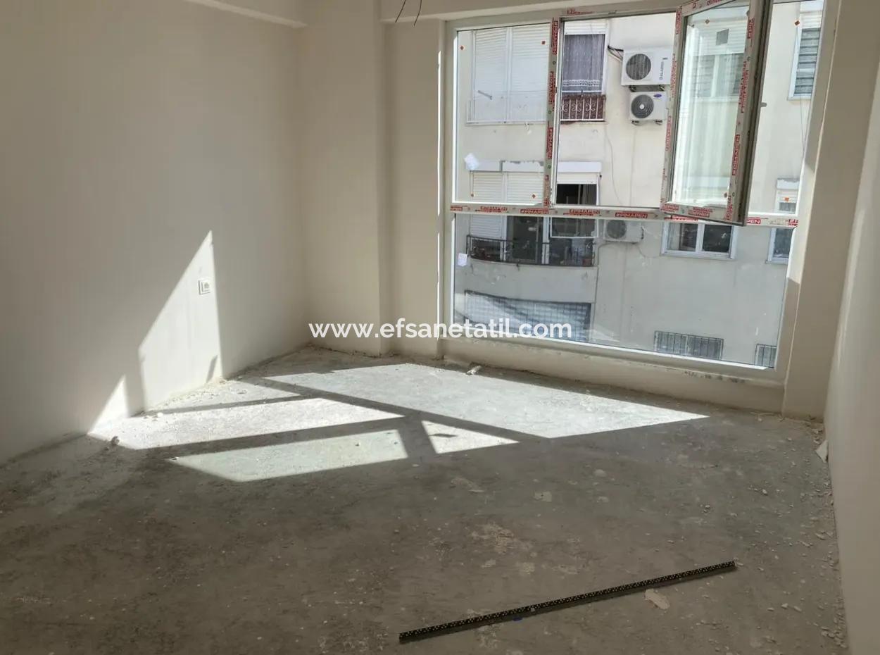 Ortaca Merkezde 1+1 Sıfır Ofis Daireler Satılık