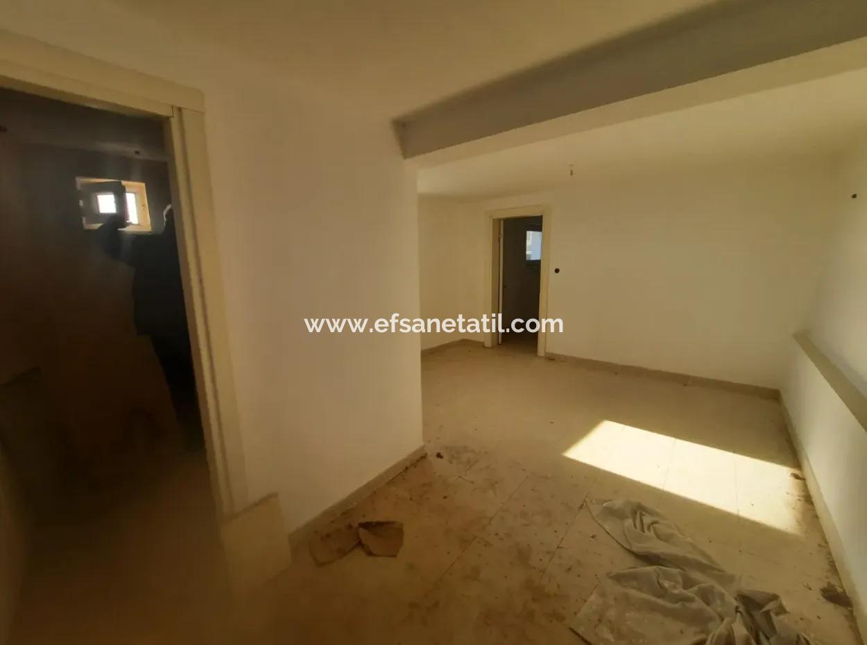 Dalamanda Deniz Manzaralı Eşyasız 140 M2 Dubleks Kiralık