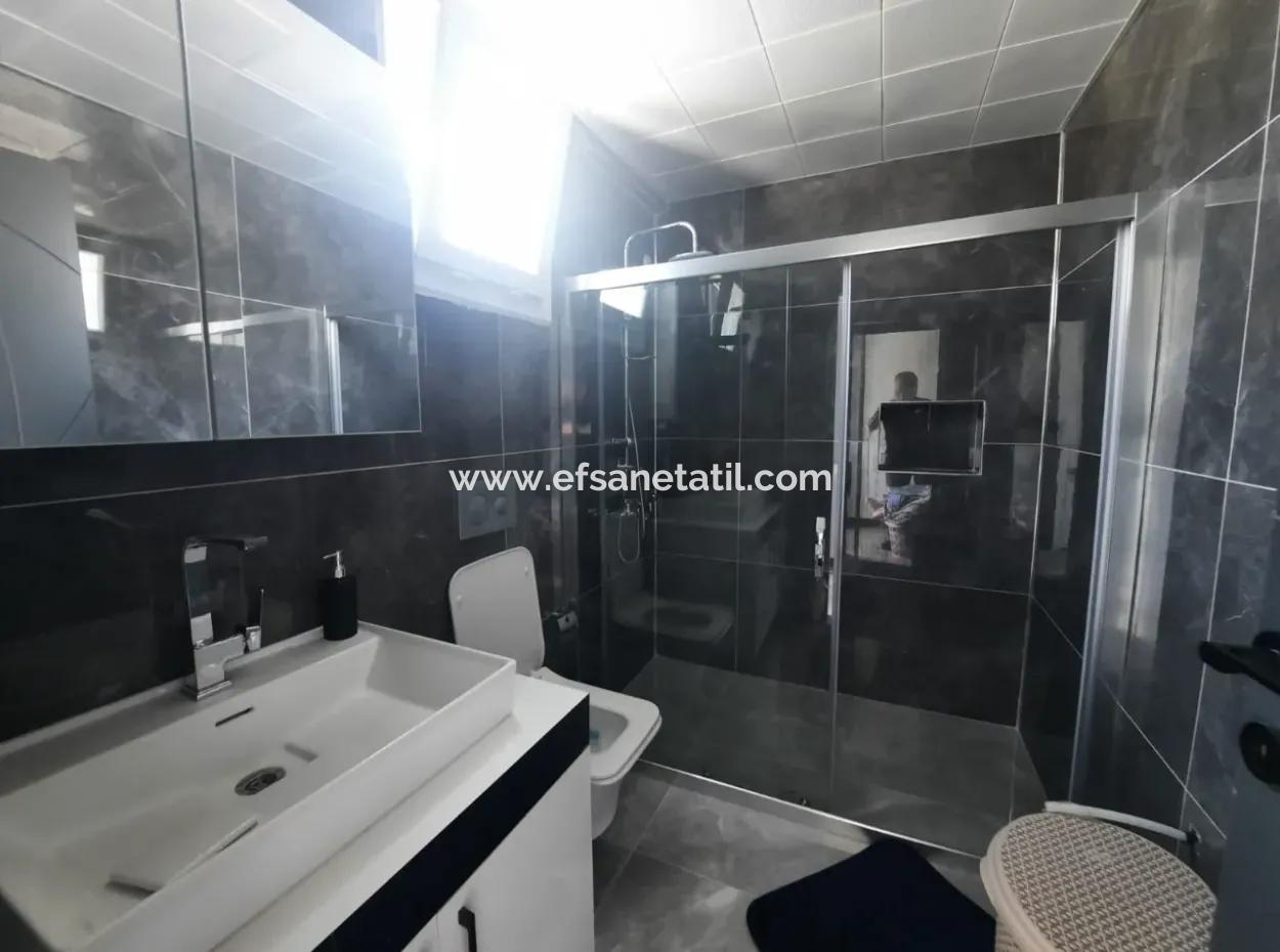 Ortaca Çaylıda 290 M2 Arsada Yüzme Havuzlu, Eşyalı, 4+1 Sıfır Dubleks Satılık