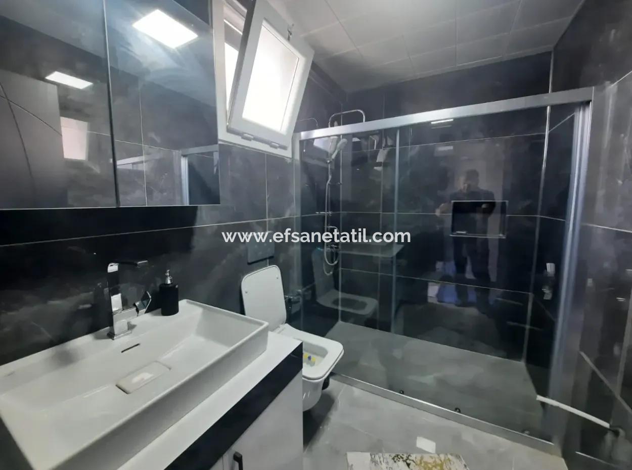 Ortaca Çaylıda 290 M2 Arsada Yüzme Havuzlu, Eşyalı, 4+1 Sıfır Dubleks Satılık