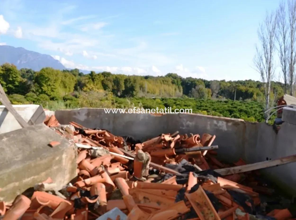 Toparlarda Satılık Köyceğiz Gölüne Yakın Villa