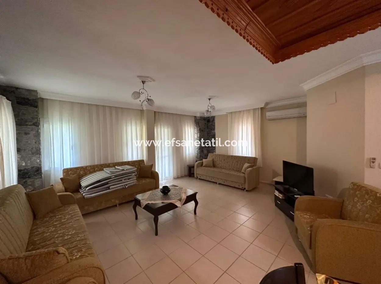 Muğla Dalyan Da 6 Villalık Sitede 3+1  Bağımsız  Eşyalı Taş Villa Kiralık