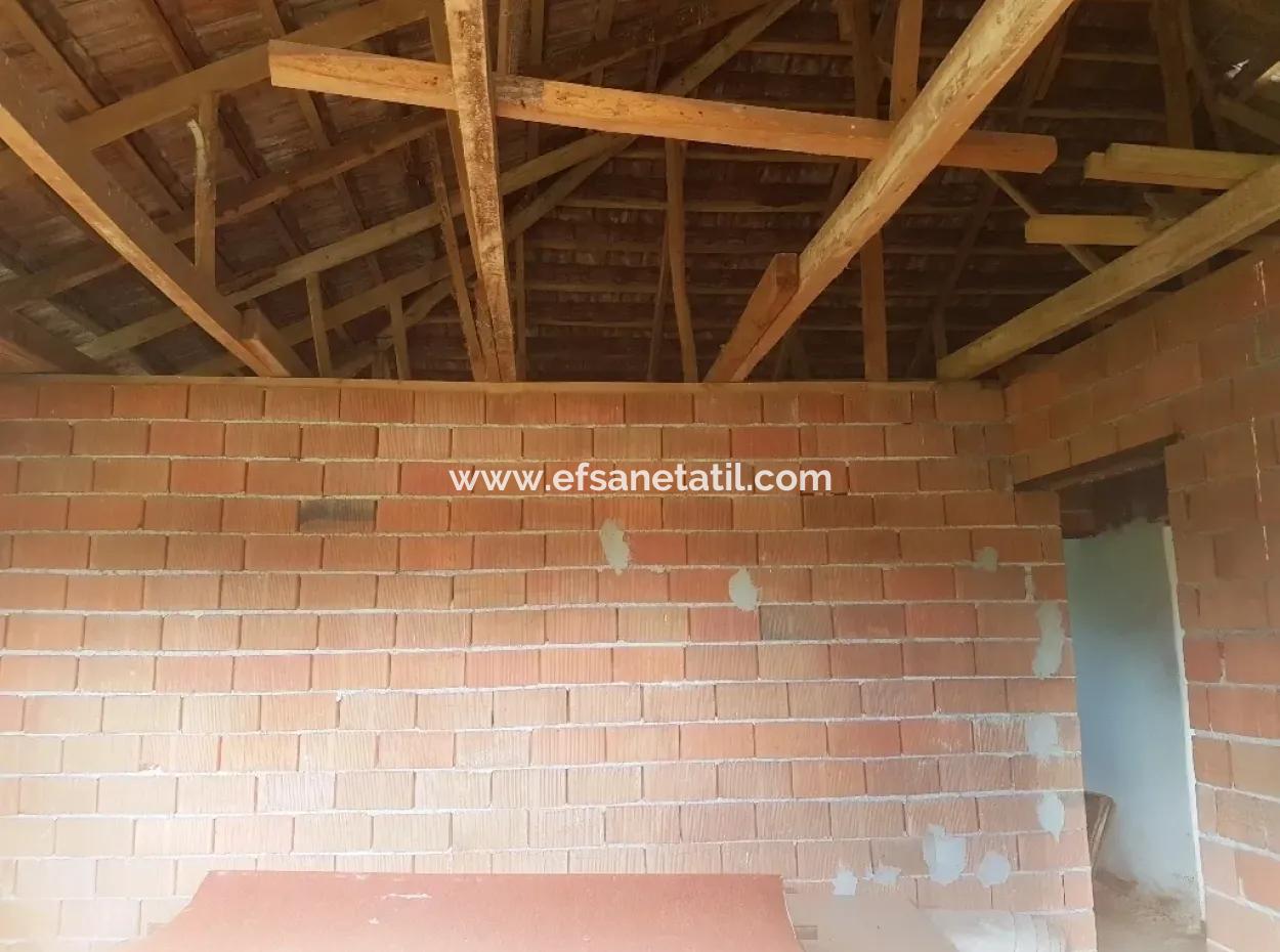 Yeşilyurt Ta Satılık Müstakil Köy Evi