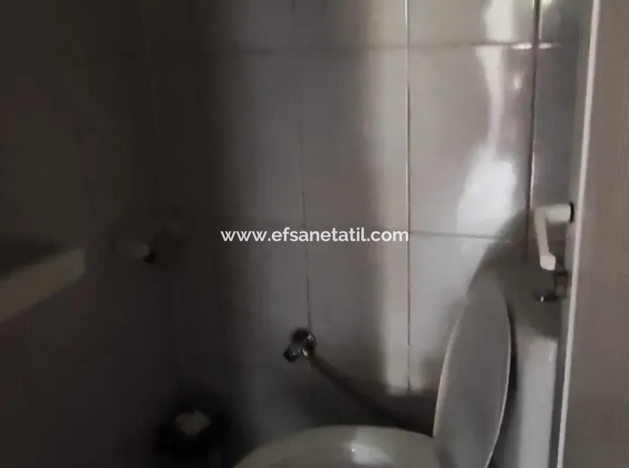 Ortaca Cumhuriyet Mah. 357 M2 Arsa İçinde 3 Katlı Ev Komple Satılık