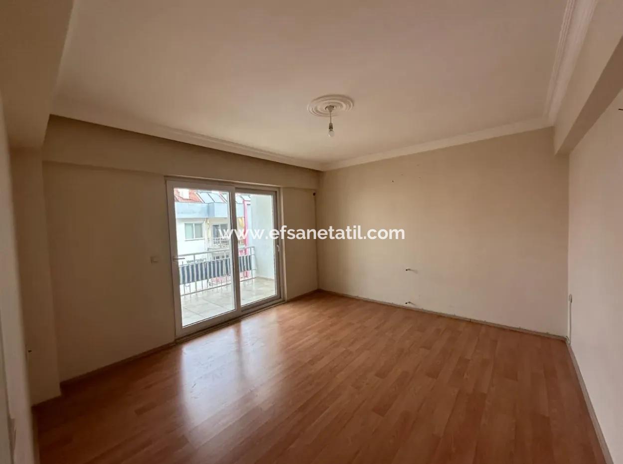 Ortaca Merkezde 3+1 , 2. Kat Daire Satılık