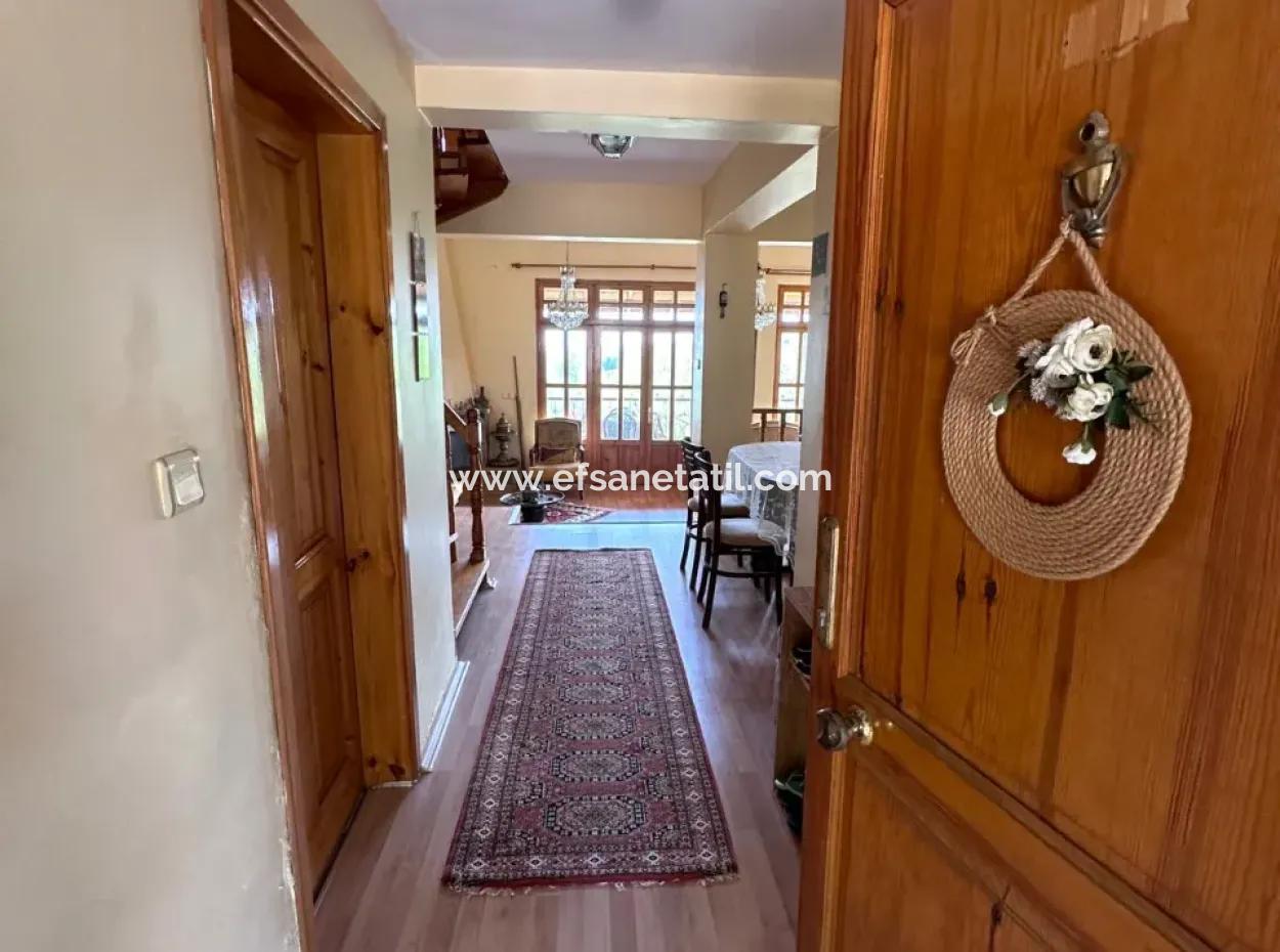 Sakarya Hendek'te Yüzme Havuzlu Tripleks 3+1 Villa Satılık Yada Takas