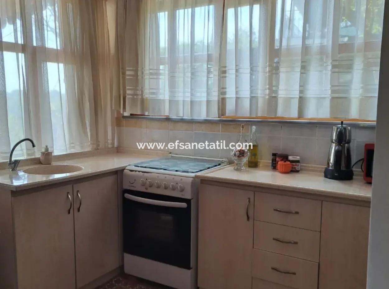 Sakarya Hendek'te Yüzme Havuzlu Tripleks 3+1 Villa Satılık Yada Takas