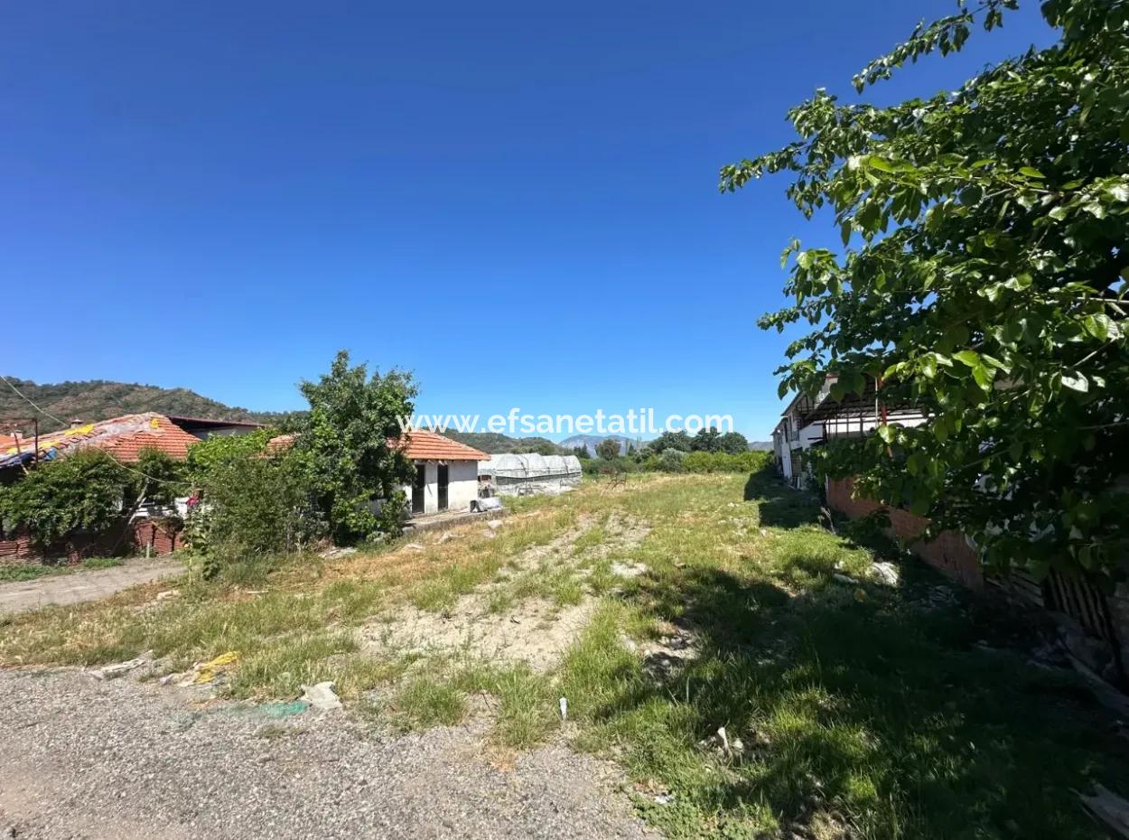 Ortaca Ekşiliyurtda 1073 M2 Arsa Ve Köy Evi Satılık