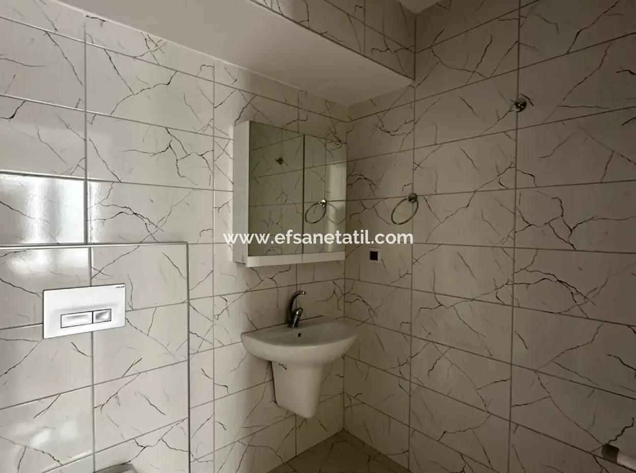 Ortaca Merkezde 3+1 Daire Satılık