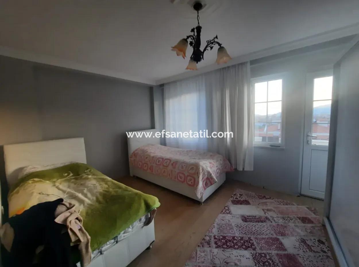 Ortaca Merkezde Kelepir Acil Satılık 130 M2, 3+1  Daire