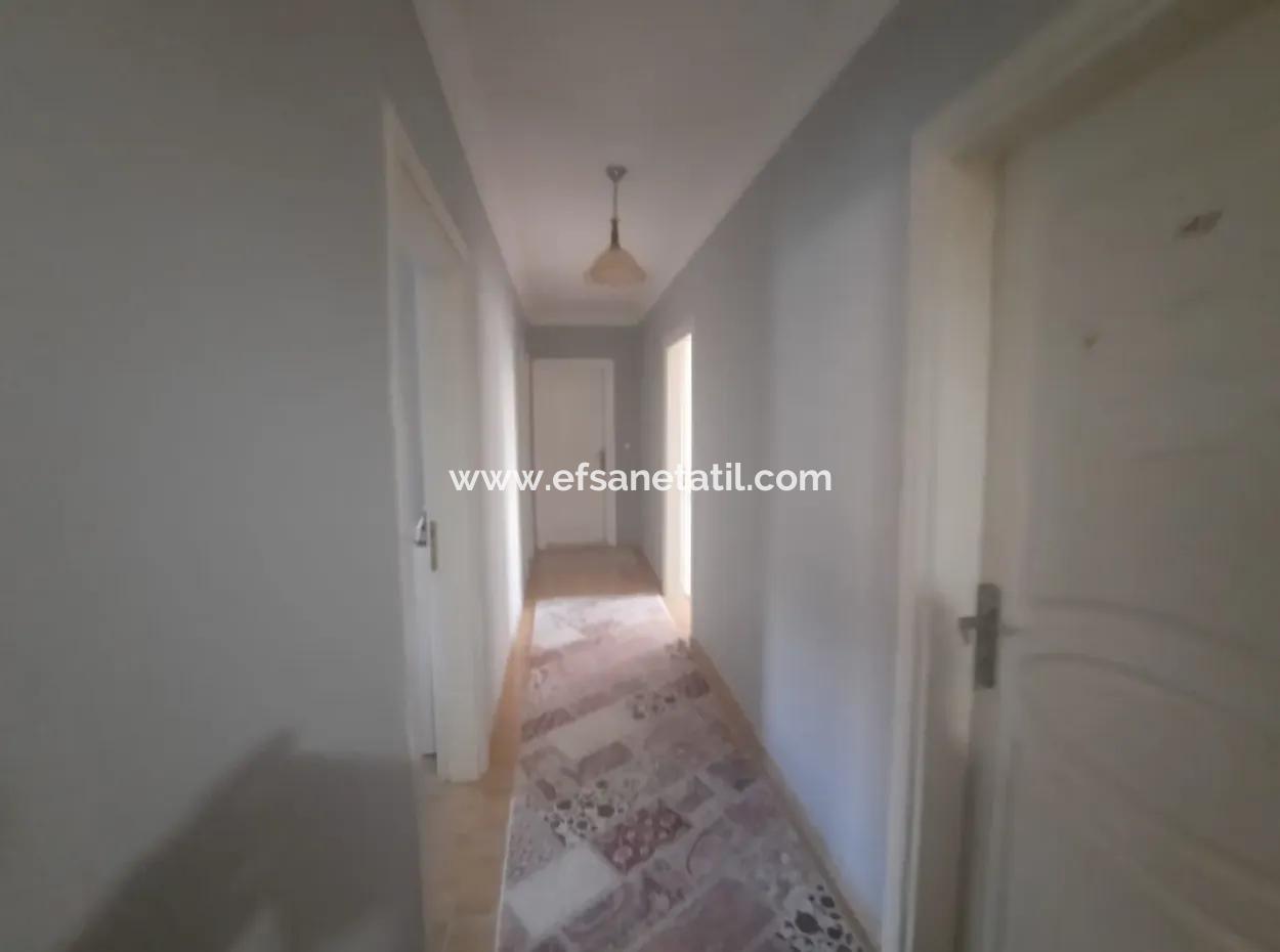 Ortaca Merkezde Kelepir Acil Satılık 130 M2, 3+1  Daire