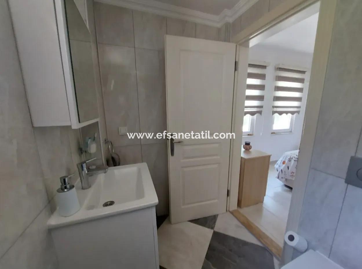 Dalyanda 580 M2 Arsada 120 M2  Yüzme Havuzlu Tek Katlı Kelepir  3+1 Ev Satılık