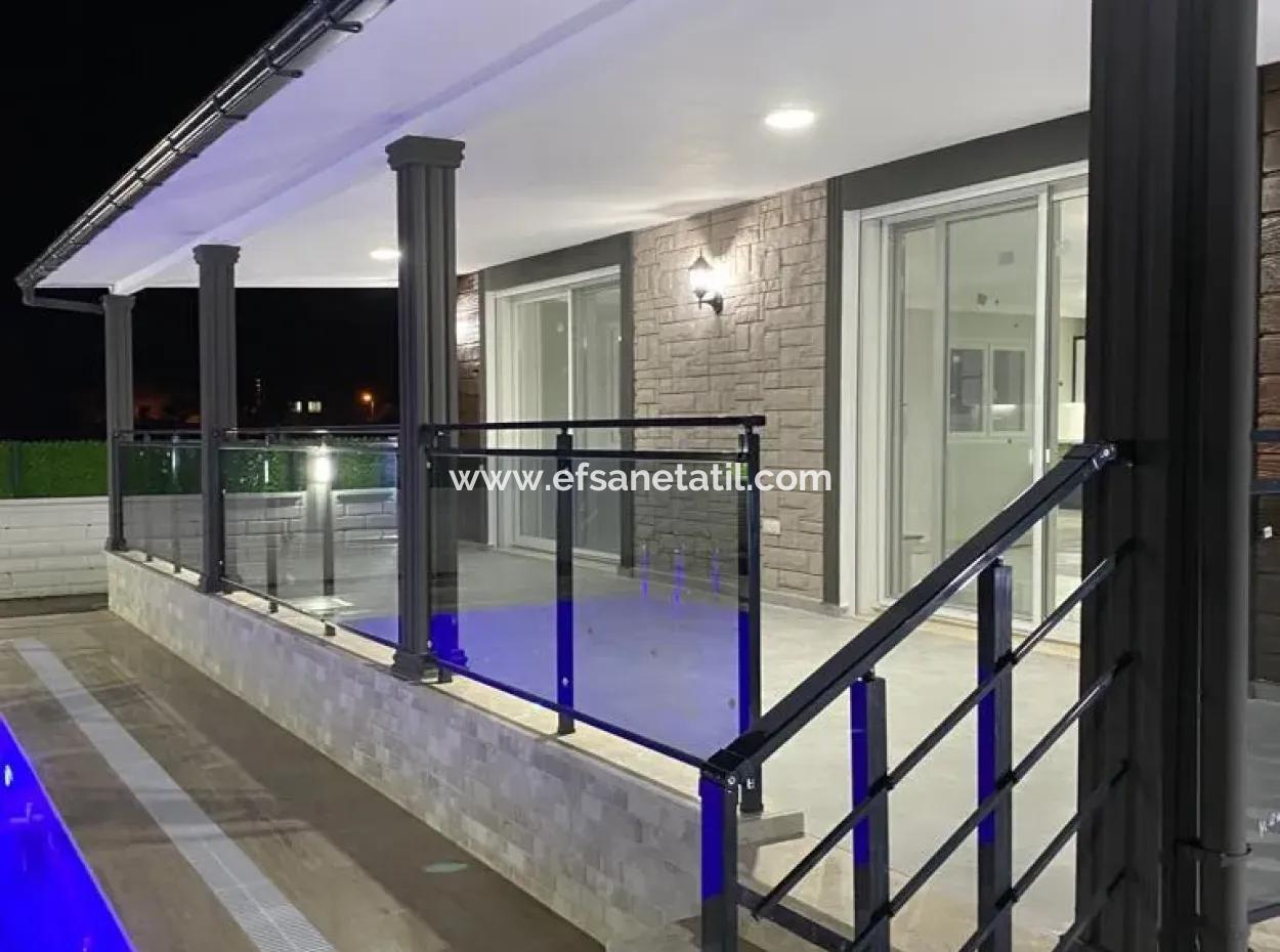 Ortaca Çaylıda Lüks 4+1 Müstakil Villa Satılık