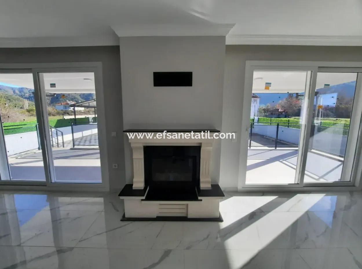 Ortaca Çaylıda Lüks 4+1 Müstakil Villa Satılık