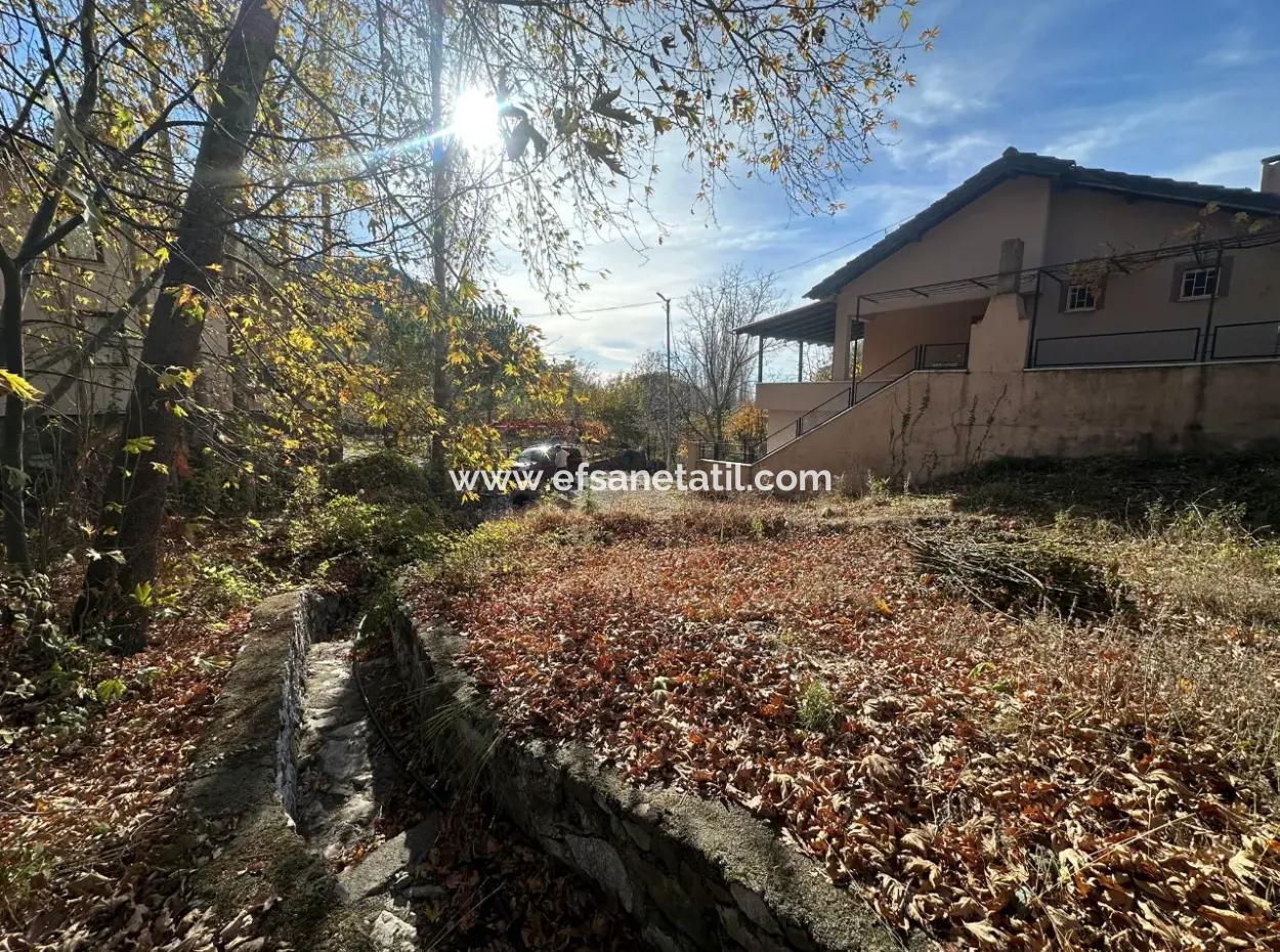 Köyceğiz Yaylada Merkezde, Müstakil  260 M2 İmarlı Arsa Satılık