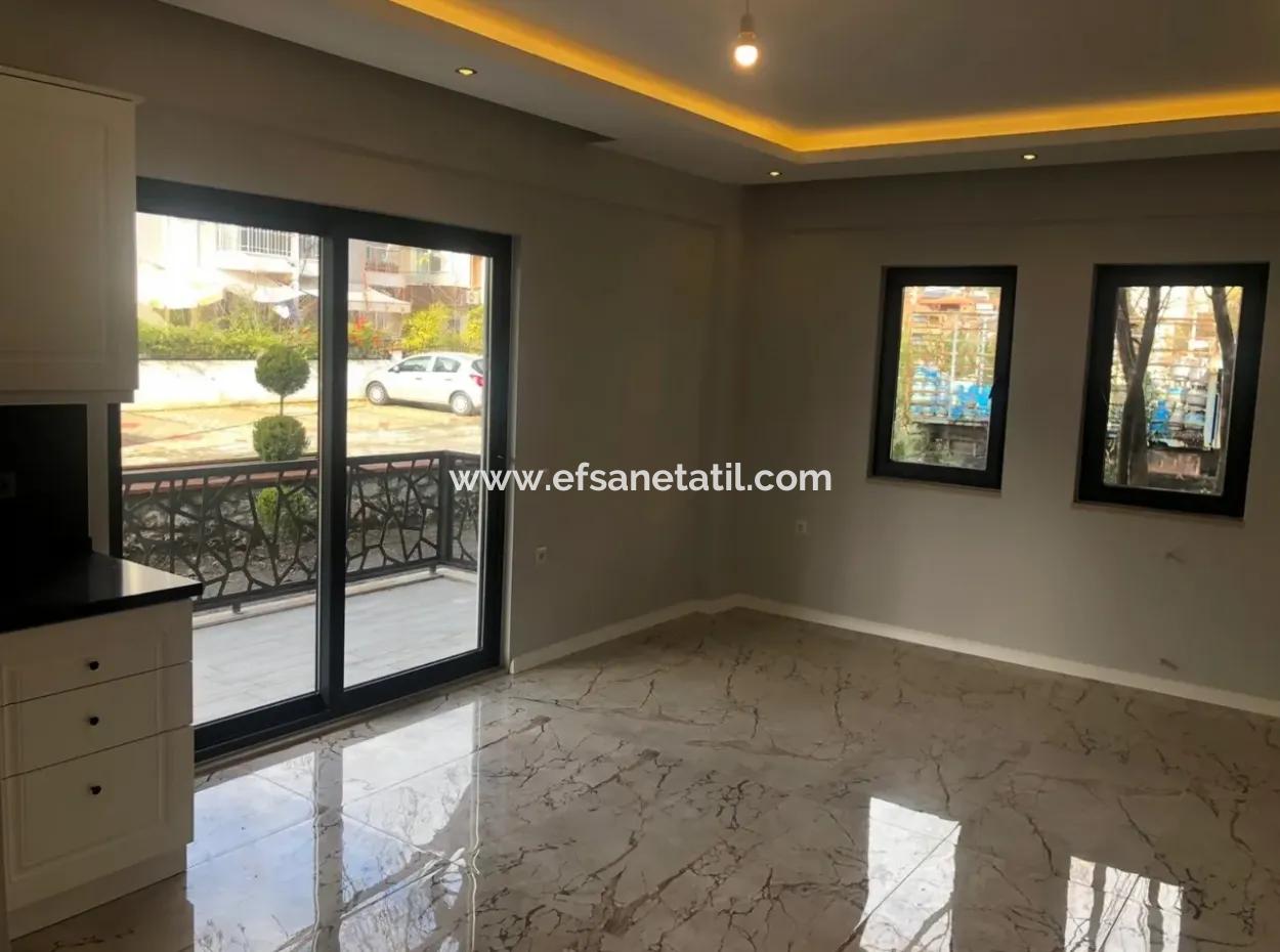 Köyceğizde Satılık Göl Manzaralı Sıfır Çatı Dubleks