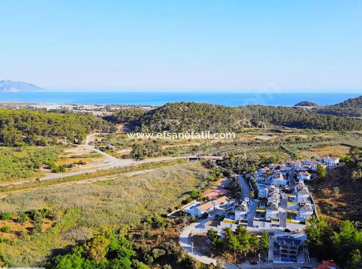 Ortaca Sarıgerme'de Eşyalı Lüks Tripleks Villalar