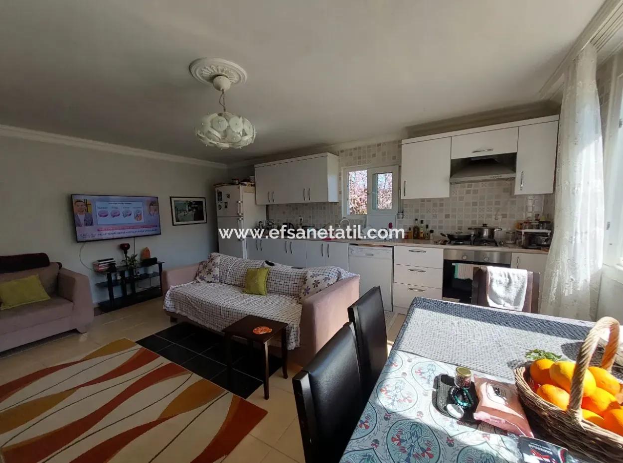 Muğla Köyceğiz Kavakarasında 680 M2 Arazide, 2+1, 81 M2 Bağımsız Köy Evi Satılık