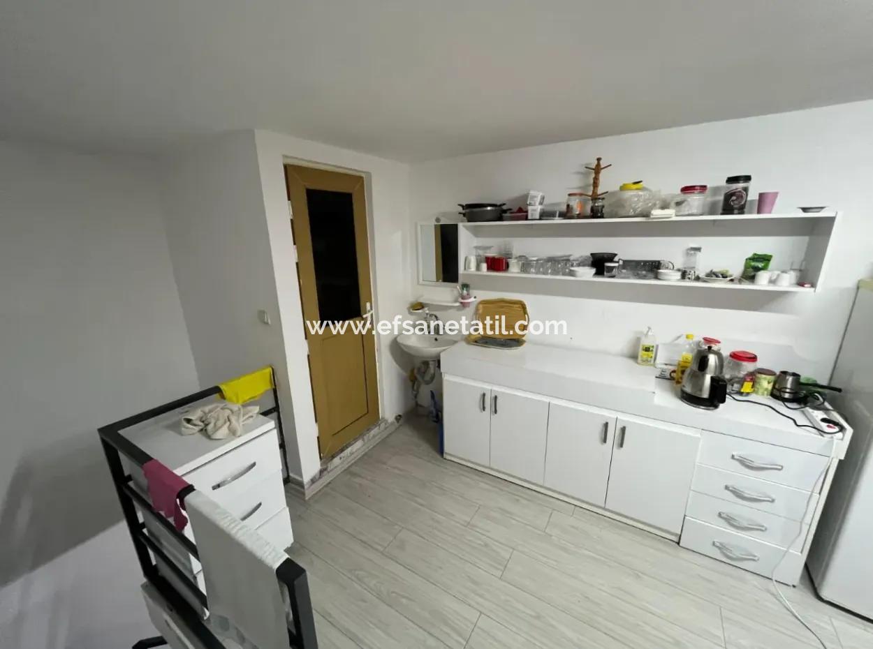 Ortaca Terzialilerde İşlek Caddede 54M2 Dükkan Satılık