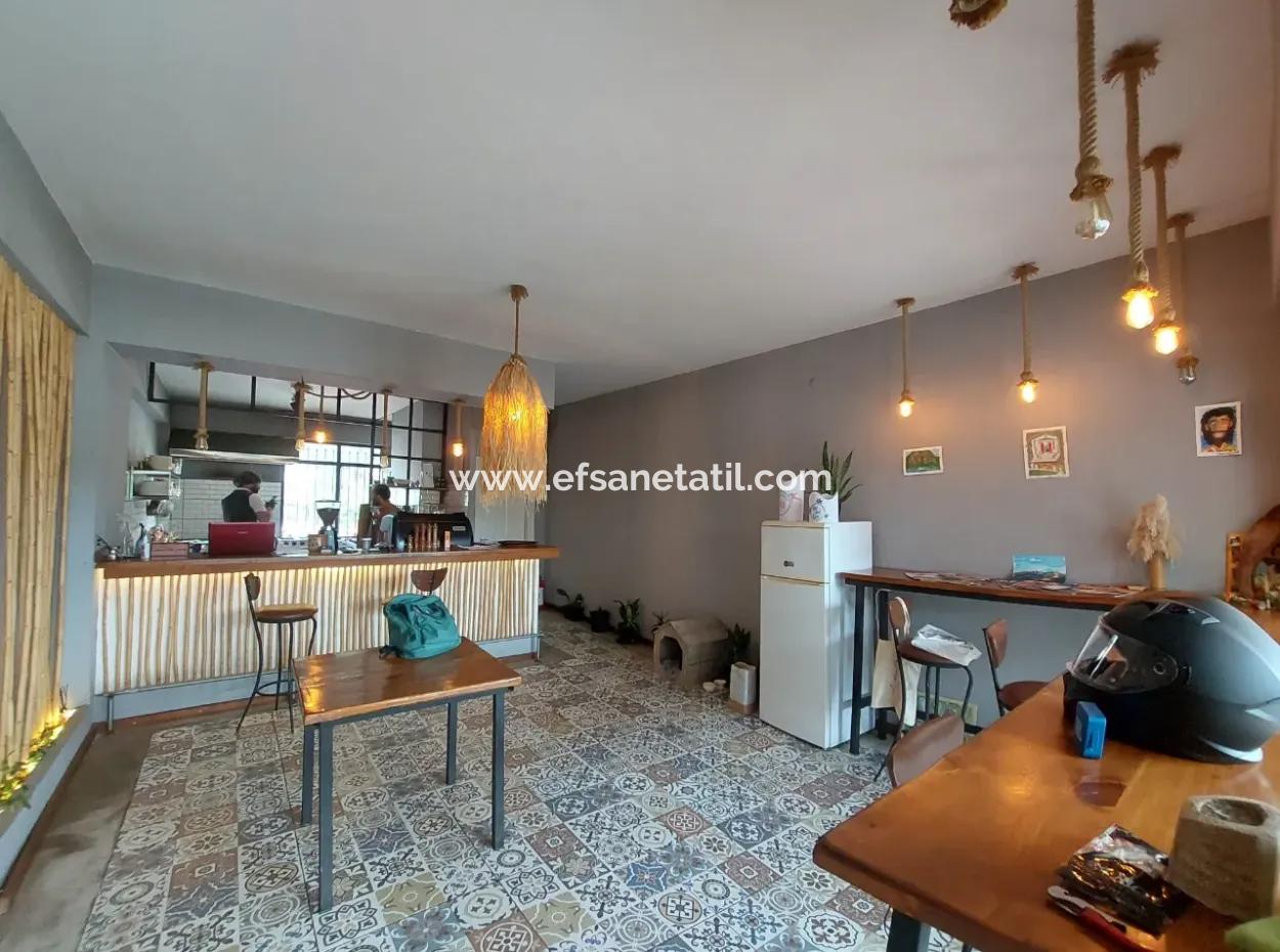 Muğla Ortaca Dalyan Merkez’de Kapı Müşterisi Hazır Devren Kiralık Kafe & Restoran