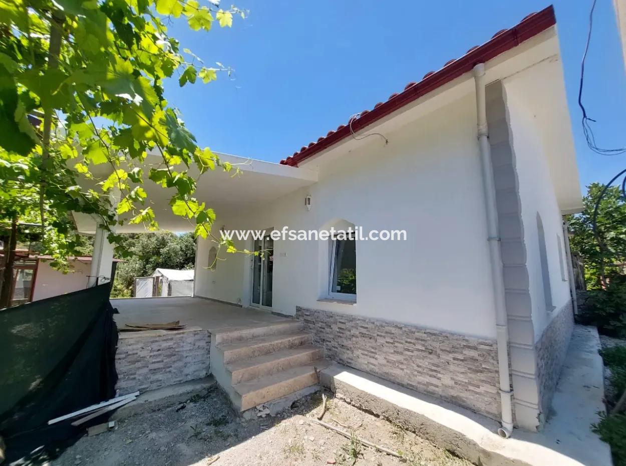 Muğla Dalyanda  2+1 Müstakil Tek Kat Ev Kiralık