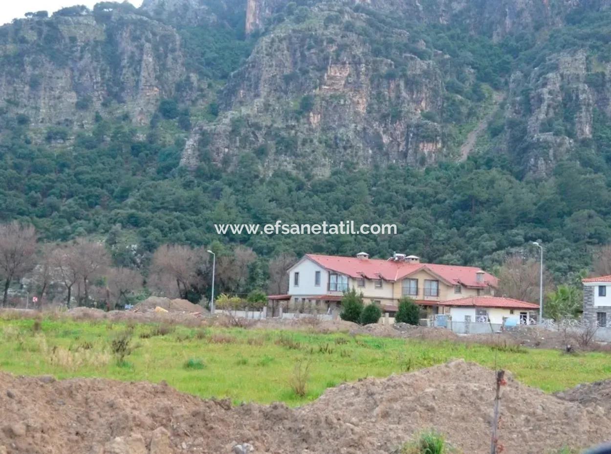 Dalyan Da Satılık Kanala Yakın Turizm İmarlı Arsa