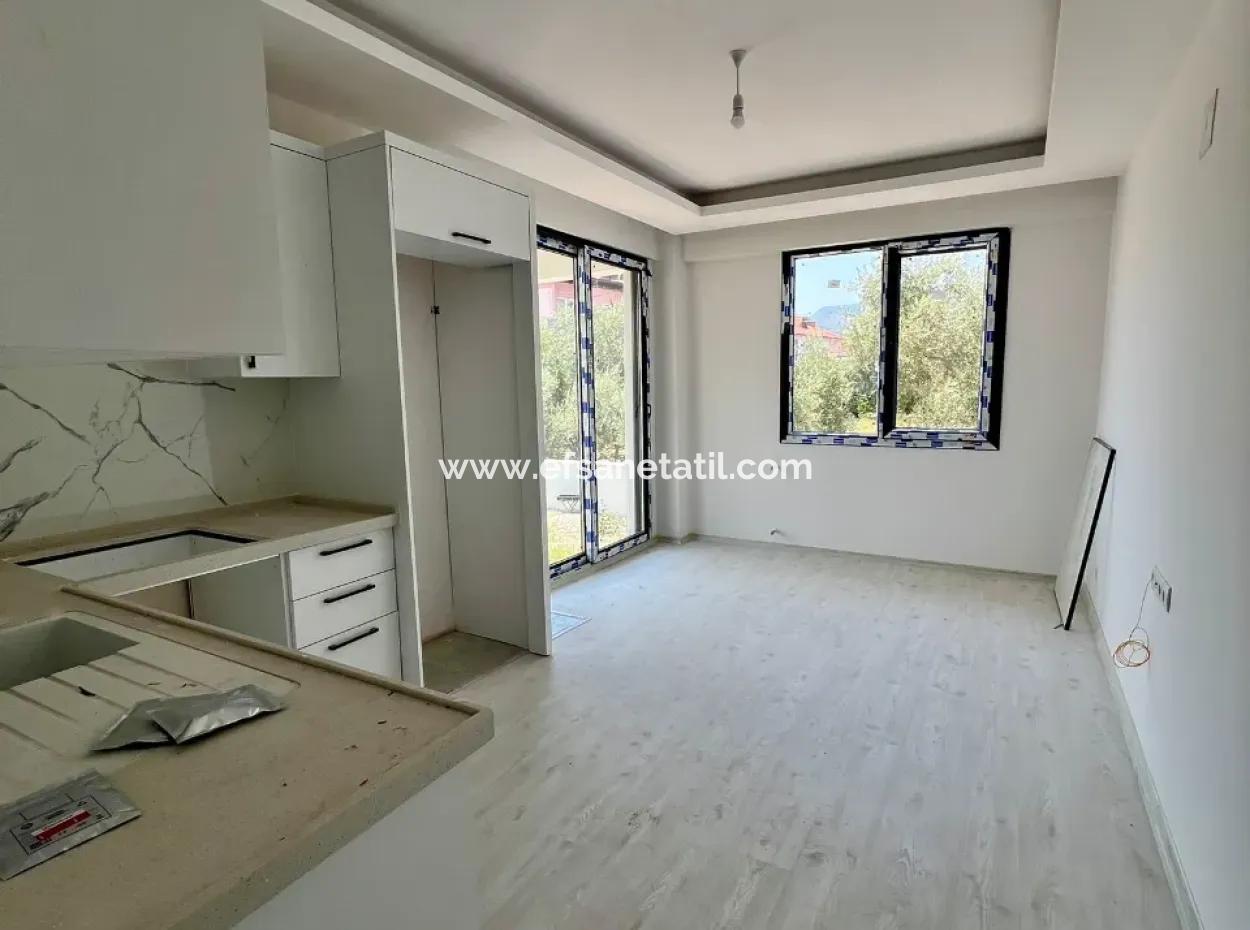 Ortaca Karaburun Da Yüksek Giriş 1+1 Daire Kiralık