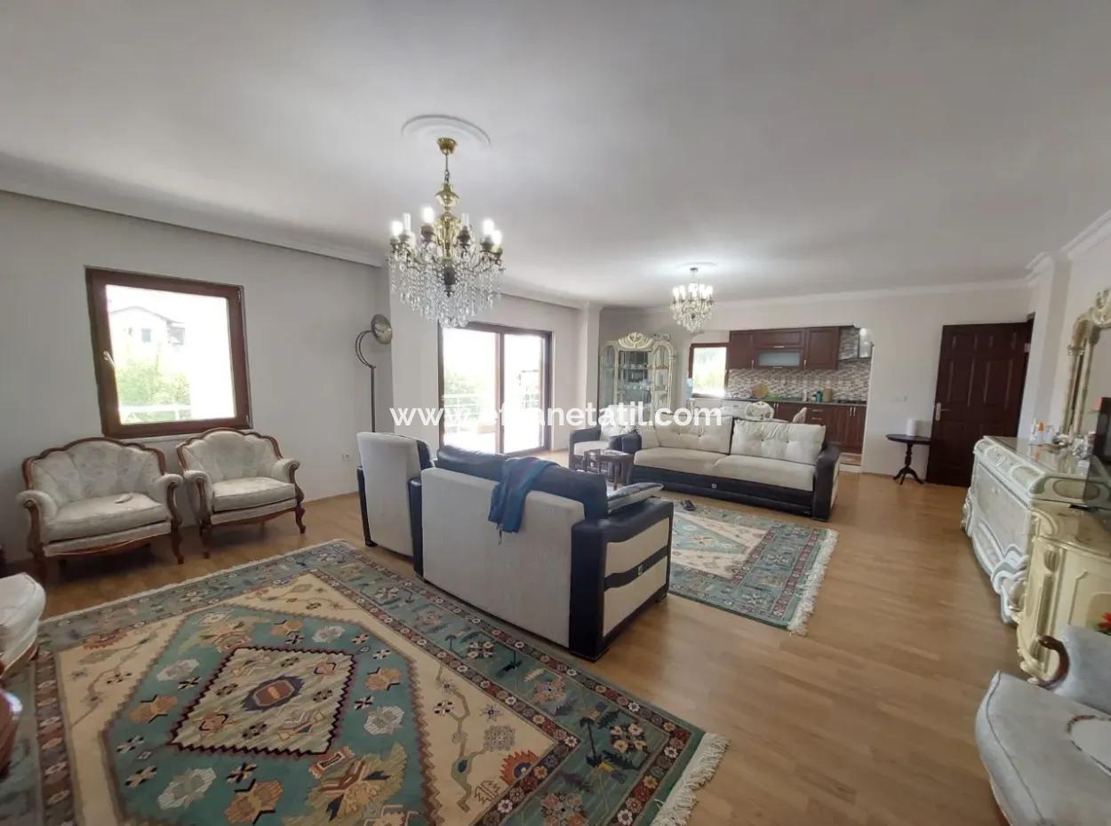 Mugla Dalyanda 7 500 M2 Nar Bahçesinde 5+1 Yüzme Havuzlu Lüks Tripleks Satılık