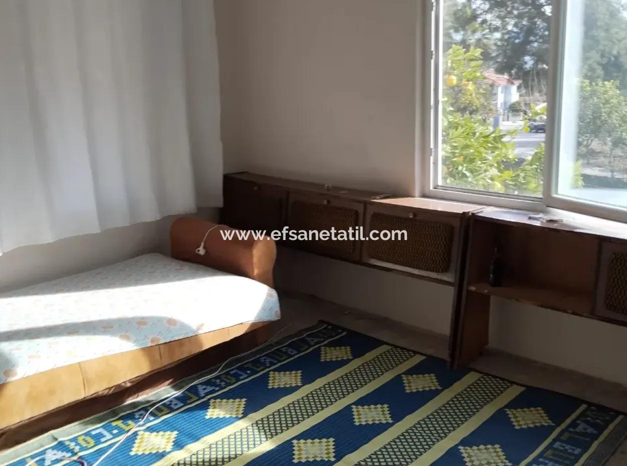 Muğla Ortaca Sarıgerme Merkezde  485 M² İmarlı Satılık Arsa – Köy Evi + Depolu