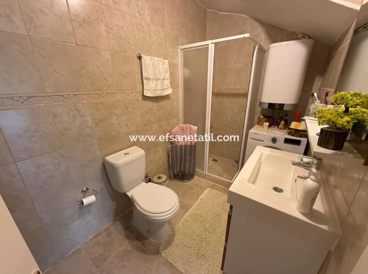 Ortaca, Dalyan 4.500M2 Arazide Yüzme  Havuzlu 3+1, 100 M2 Villa Satılık