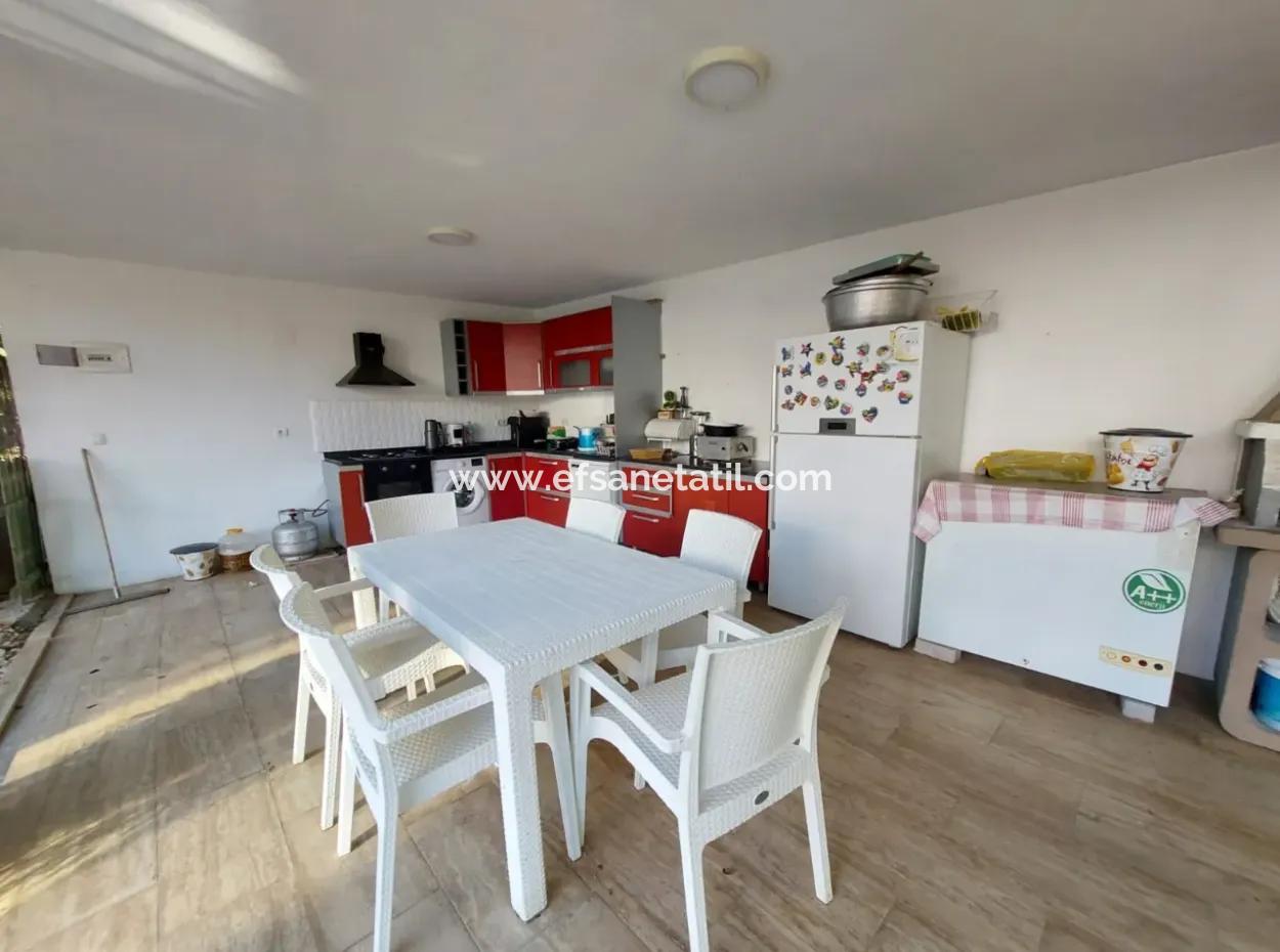 Ortaca Ekşiliyurt Yüzme Havuzlu 700 M2 Arsada 2+1 Eşyalı Daire Kiralık
