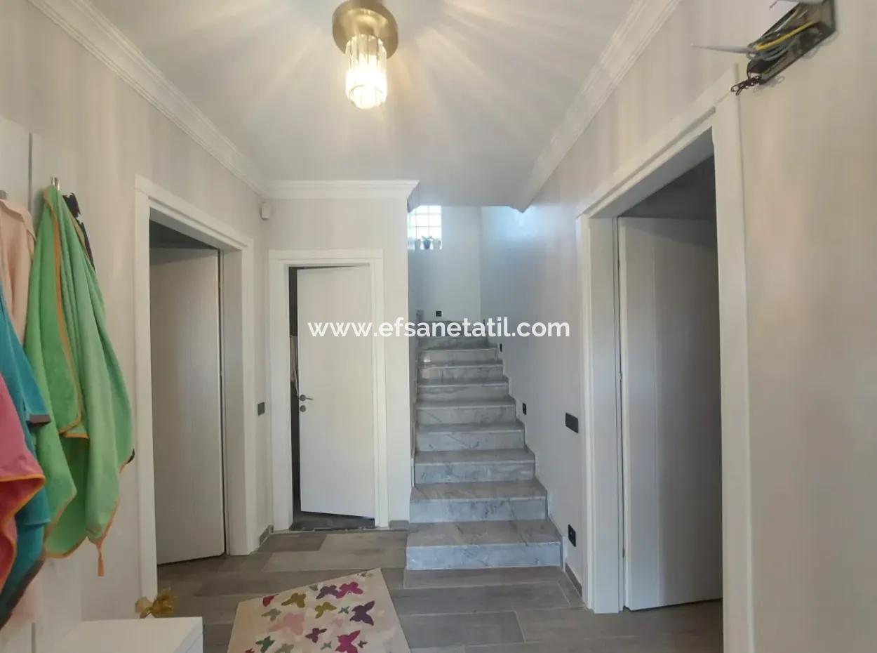 Muğla Ortaca Okçular 4+1 Yüzme Havuzlu Full Eşyalı Yeni Villa Kiralık