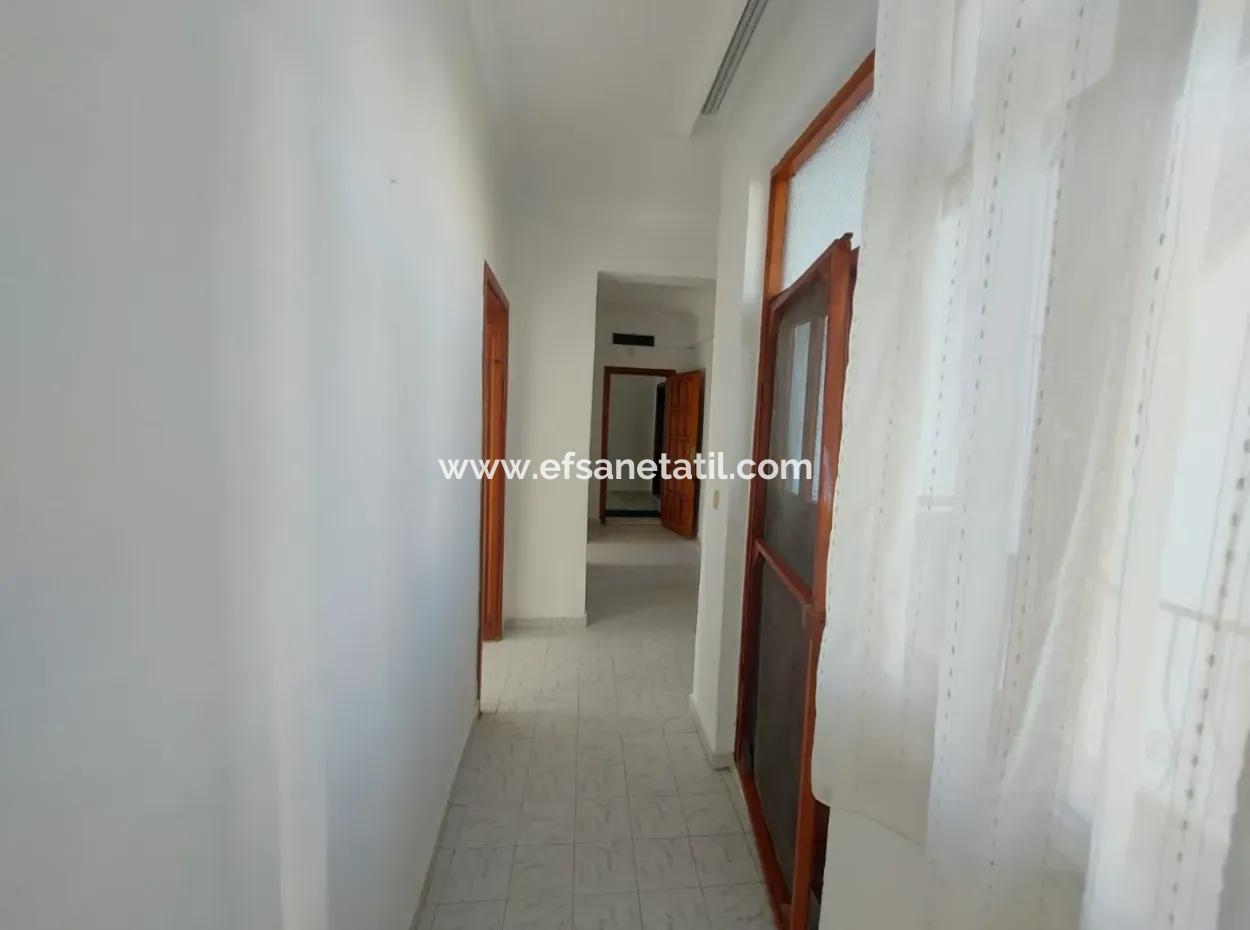 Muğla Dalyan Merkezde, 2+1 Eşyasız Daire Kiralık