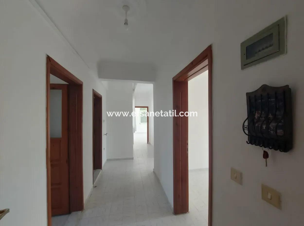 Muğla Dalyan Merkezde, 2+1 Eşyasız Daire Kiralık