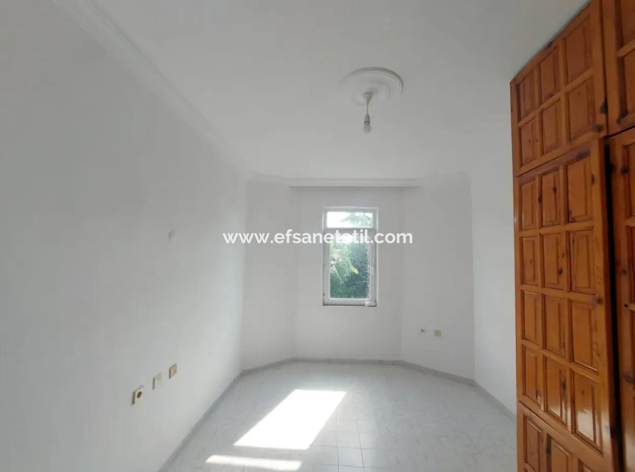 Muğla Dalyan Merkezde, 2+1 Eşyasız Daire Kiralık
