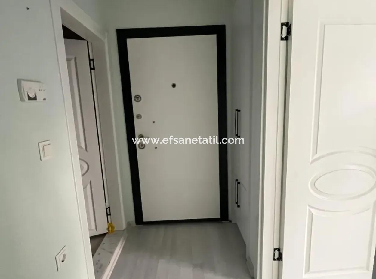 Ortaca Terzialiler Mah Cumhuriyet  Cad Üzeri 1+1 Kiralık Daire