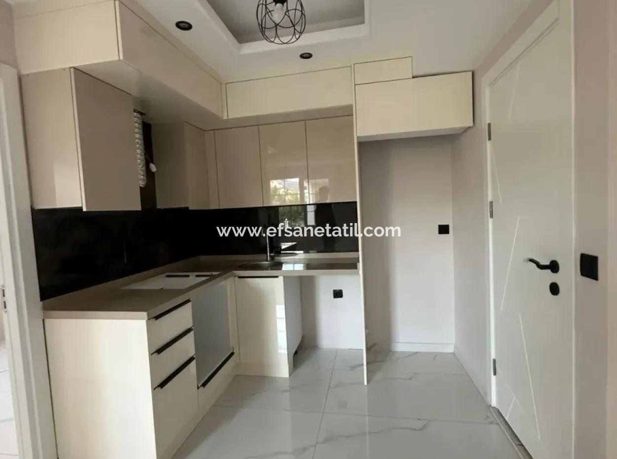 Ortaca Cumhuriyet De 2+1 Sıfır Havuzlu Daire Satılık