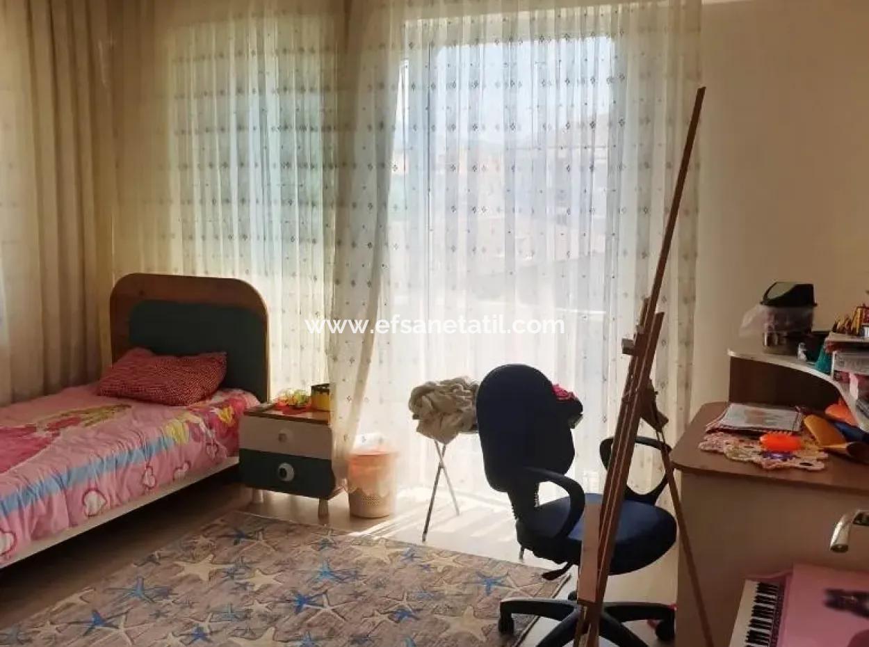 Dalamanda Satılık 5+1 Çatı Dubleks